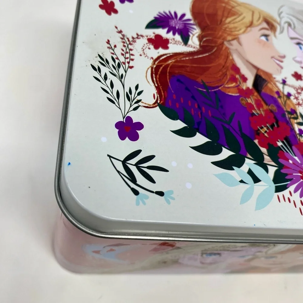 Disney Frozen Sisters Puzzle with Tin